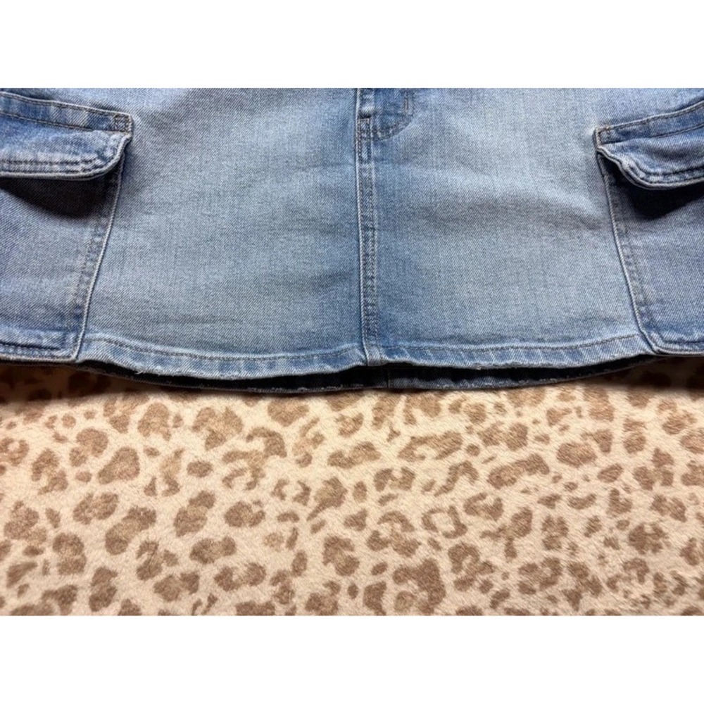 Trendy Y2K Cargo Denim Mini Skirt - Picture 5 of 8